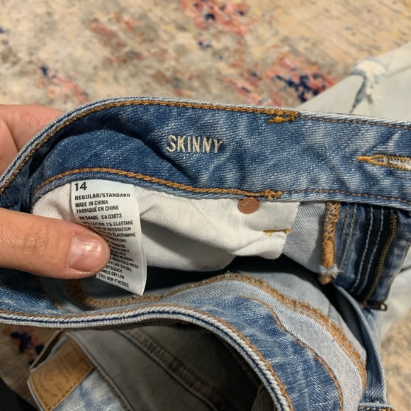 American Eagle jeans - Picture 2 of 2